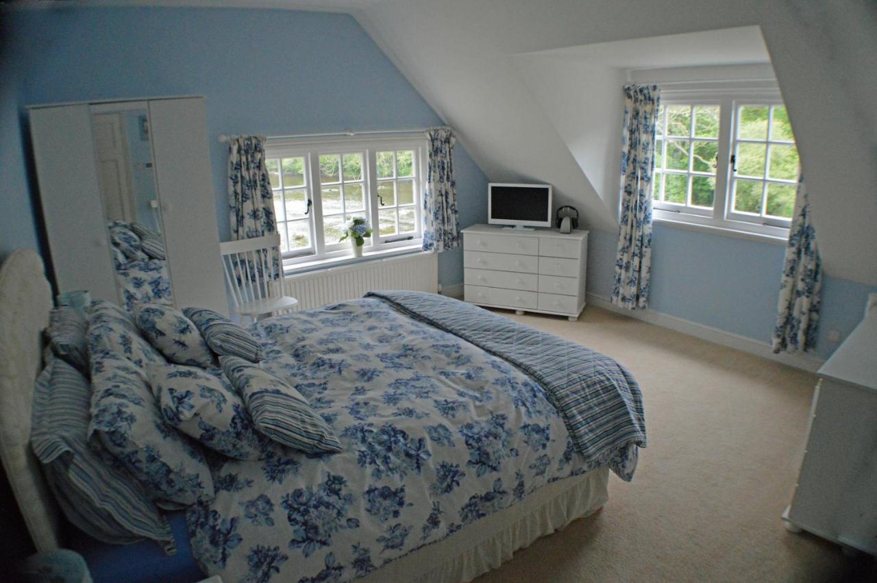 בילת' וולס Pwll-Y-Faedda Bed & Breakfast מראה חיצוני תמונה